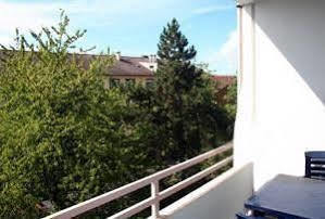 East Park Baumkirchner Str 18 Апартаменты